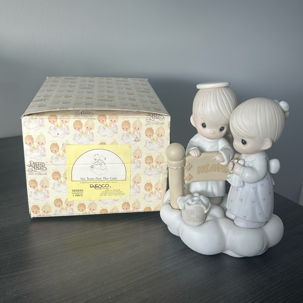 Precious moment with box 101826